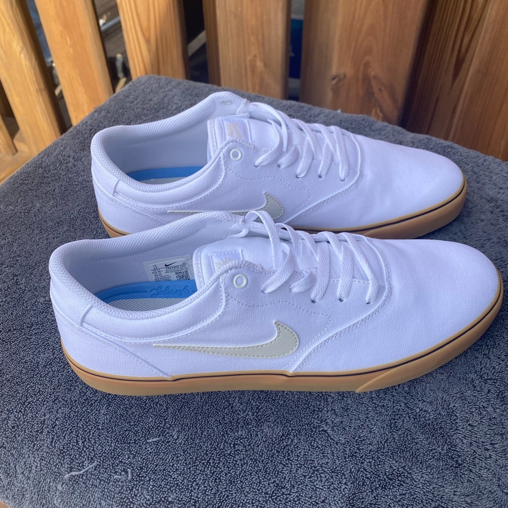 Nike SB “Chron 2”